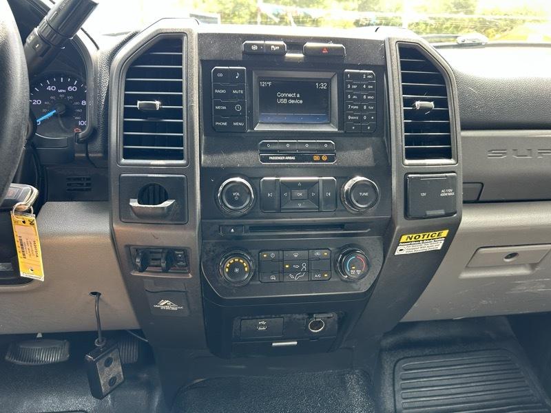 Ford F-350 SD XL DRW 2WD 2018