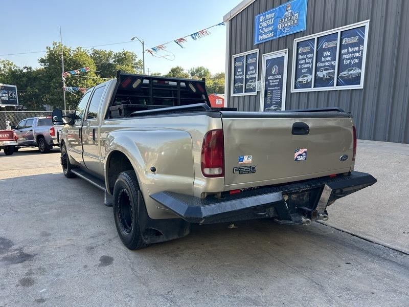 Ford F-350 SD Lariat Crew Cab Long Bed 2WD DRW 2001