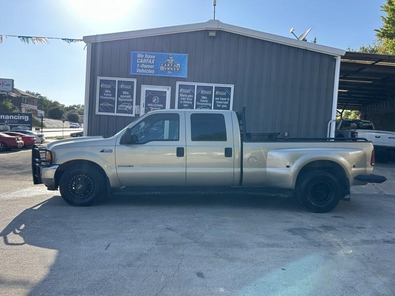Ford F-350 SD Lariat Crew Cab Long Bed 2WD DRW 2001