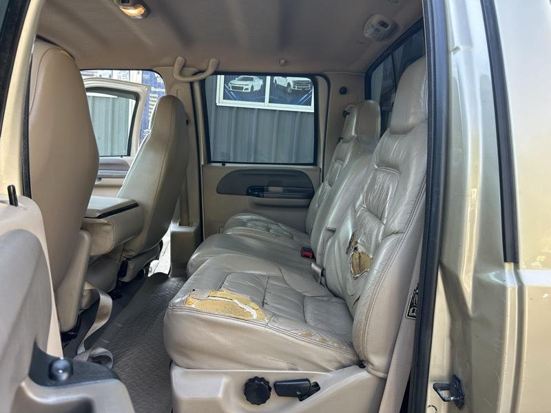 Ford F-350 SD Lariat Crew Cab Long Bed 2WD DRW 2001