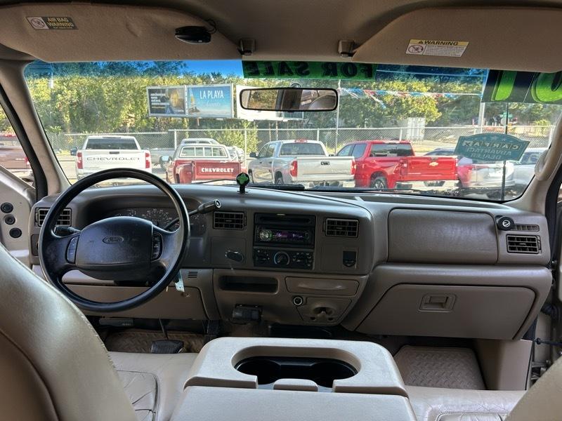 Ford F-350 SD Lariat Crew Cab Long Bed 2WD DRW 2001