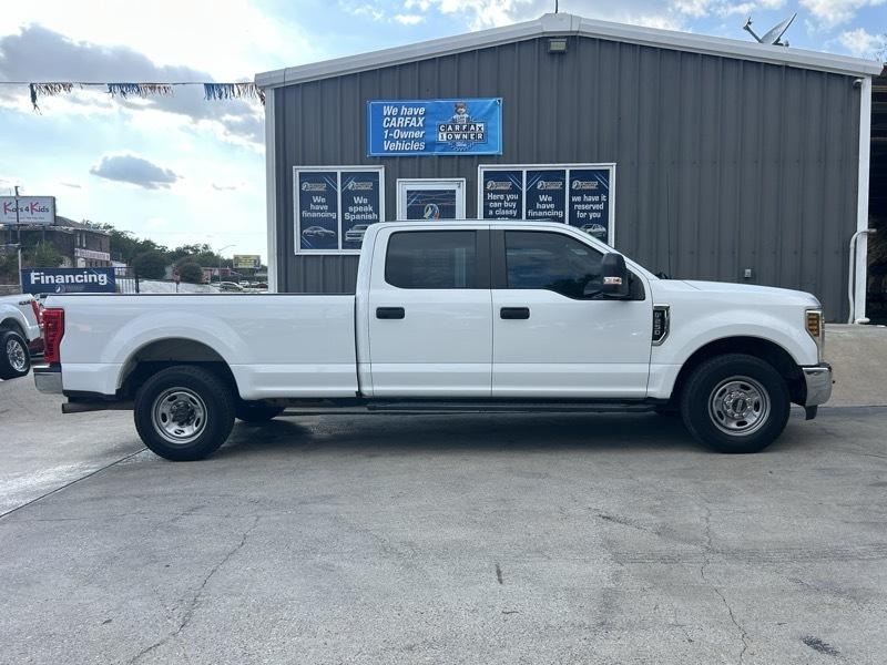 Ford F-250 SD Lariat Crew Cab 2WD 2019