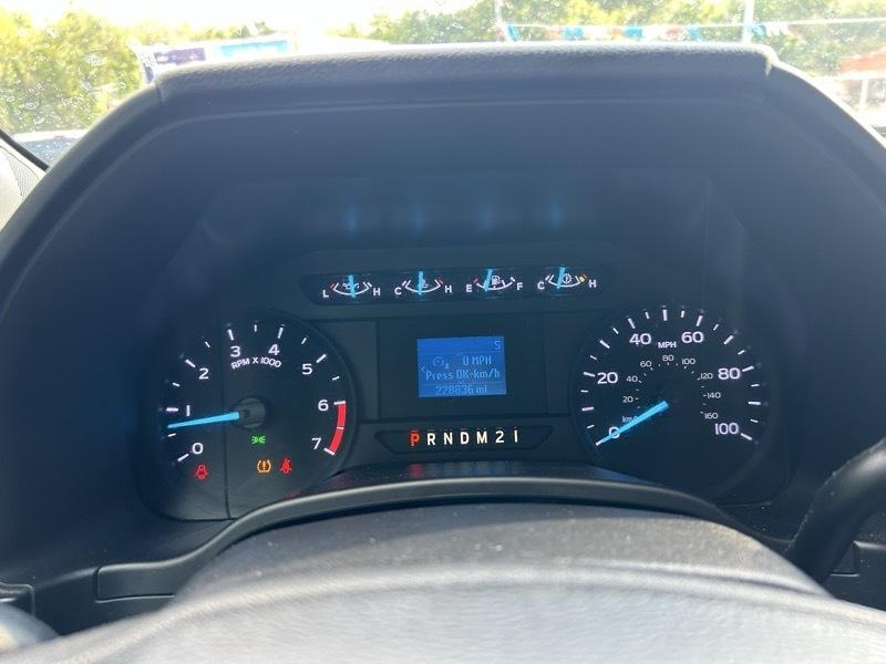 Ford F-250 SD Lariat Crew Cab 2WD 2019
