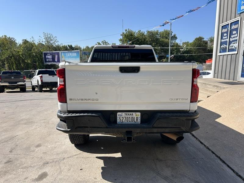 Chevrolet Silverado 2500HD Custom Crew Cab Short Box 4WD 2023