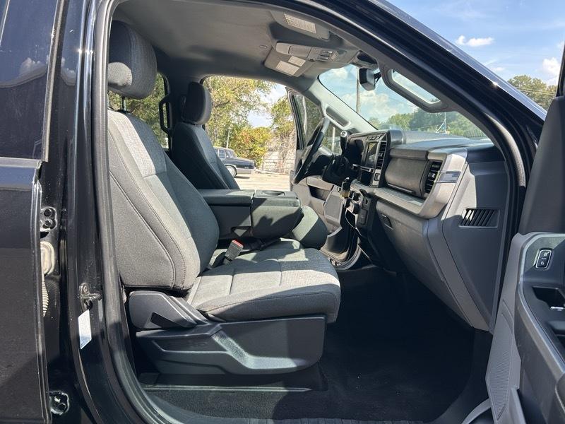 Ford F-350 SD King Ranch Crew Cab Long Bed DRW 4WD 2023