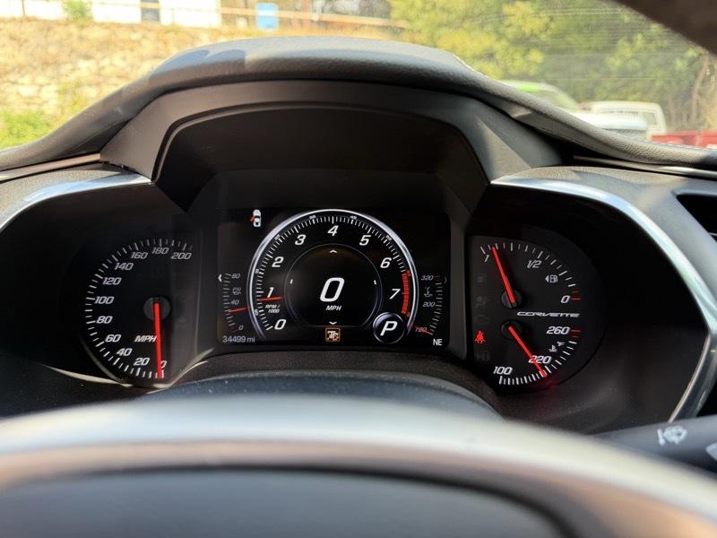 Chevrolet Corvette 1LT Coupe Automatic 2016