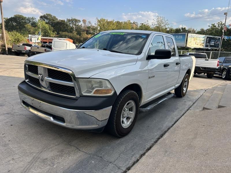 RAM 1500 2WD Crew Cab 140.5" ST 2010