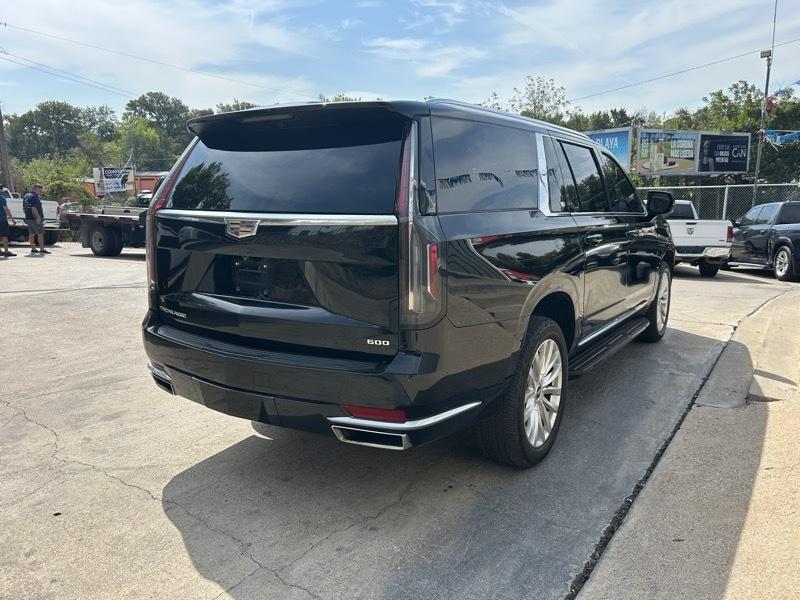 Cadillac Escalade ESV 2WD Luxury 2024