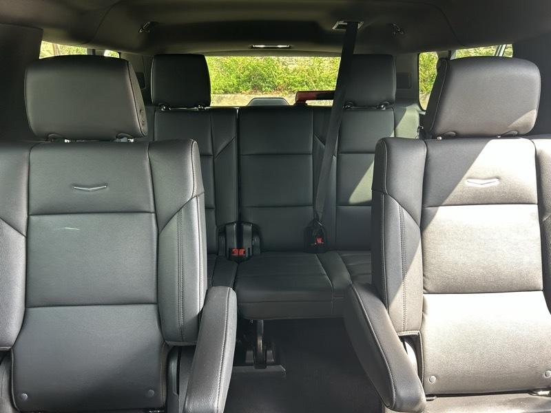 Cadillac Escalade ESV 2WD Luxury 2024