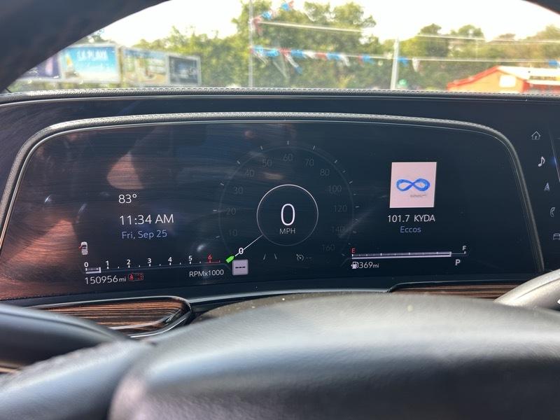 Cadillac Escalade ESV 2WD Luxury 2024