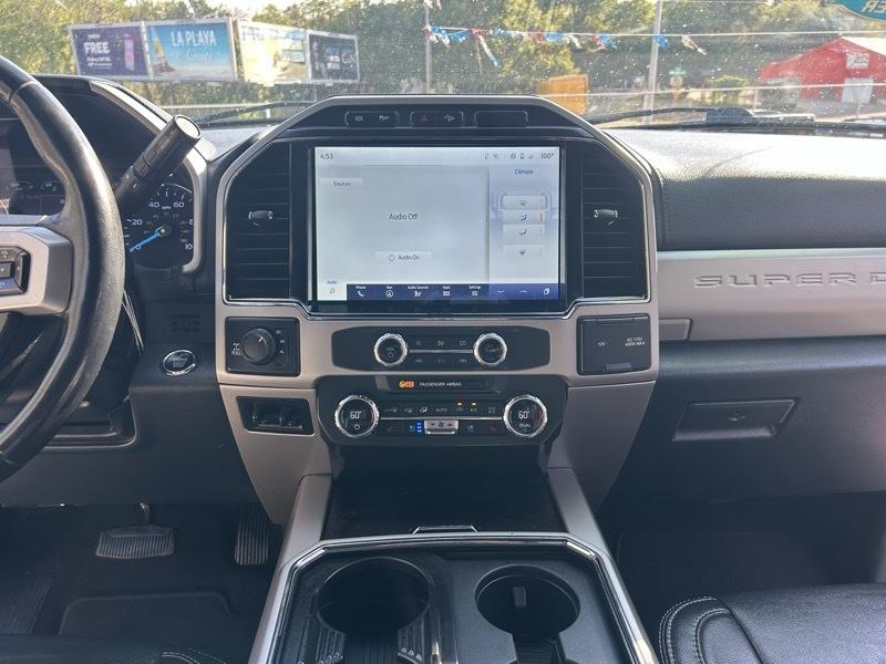 Ford F-350 SD King Ranch Crew Cab Long Bed 4WD 2022