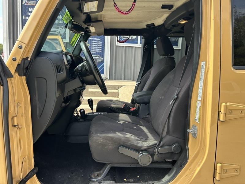 Jeep Wrangler Unlimited Sport 4WD 2014