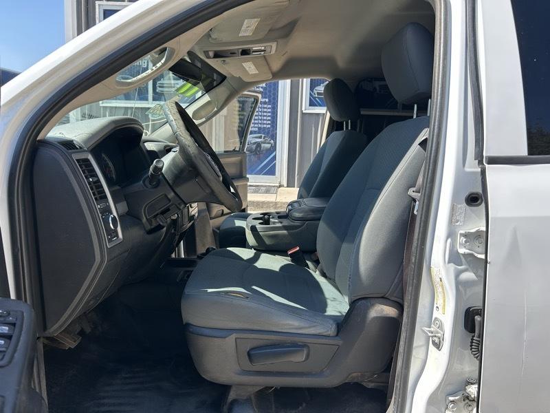 RAM 2500 Tradesman Crew Cab LWB 4WD 2017