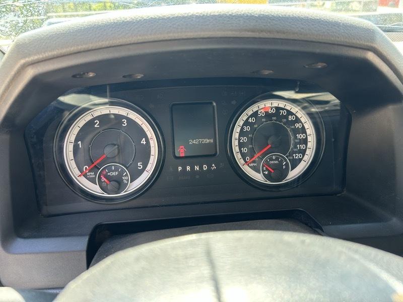 RAM 2500 Tradesman Crew Cab LWB 4WD 2017