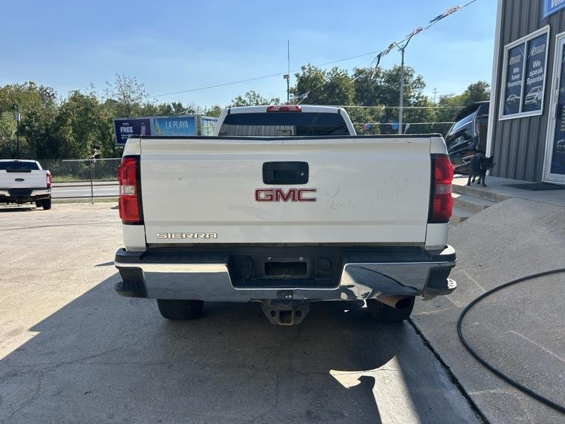 GMC Sierra 3500HD Base Crew Cab Long Box 4WD 2017