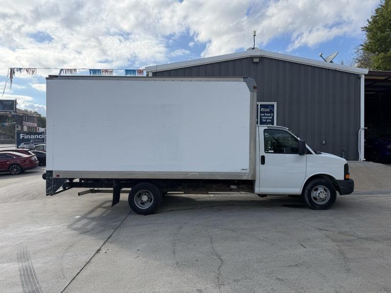 Chevrolet Express G3500 2011