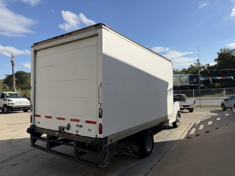 Chevrolet Express G3500 2011