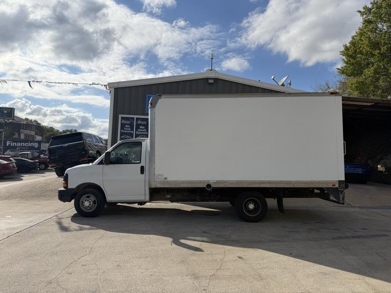 Chevrolet Express G3500 2011