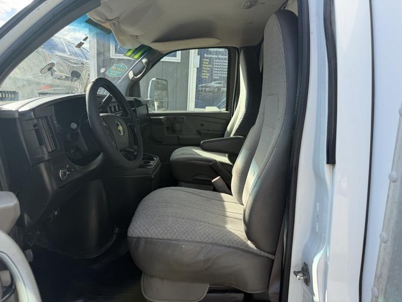 Chevrolet Express G3500 2011