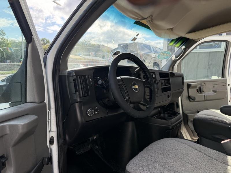 Chevrolet Express G3500 2011