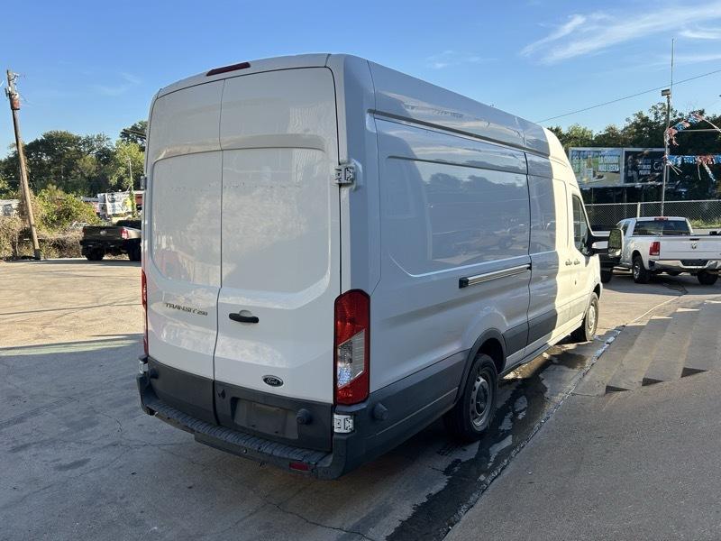 Ford Transit 250 Van High Roof w/Sliding Pass. 148-in. WB EL 2016