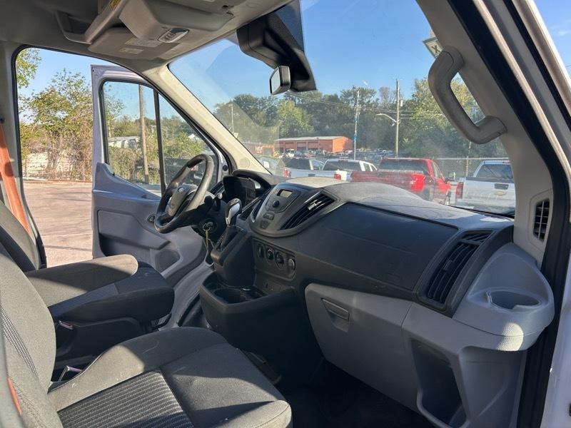 Ford Transit 250 Van High Roof w/Sliding Pass. 148-in. WB EL 2016
