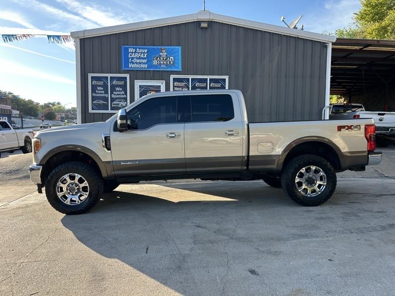 Ford F-250 SD King Ranch Crew Cab 4WD 2017