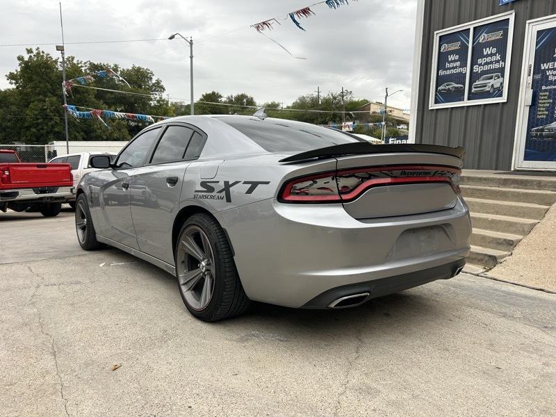 Dodge Charger SXT 2017