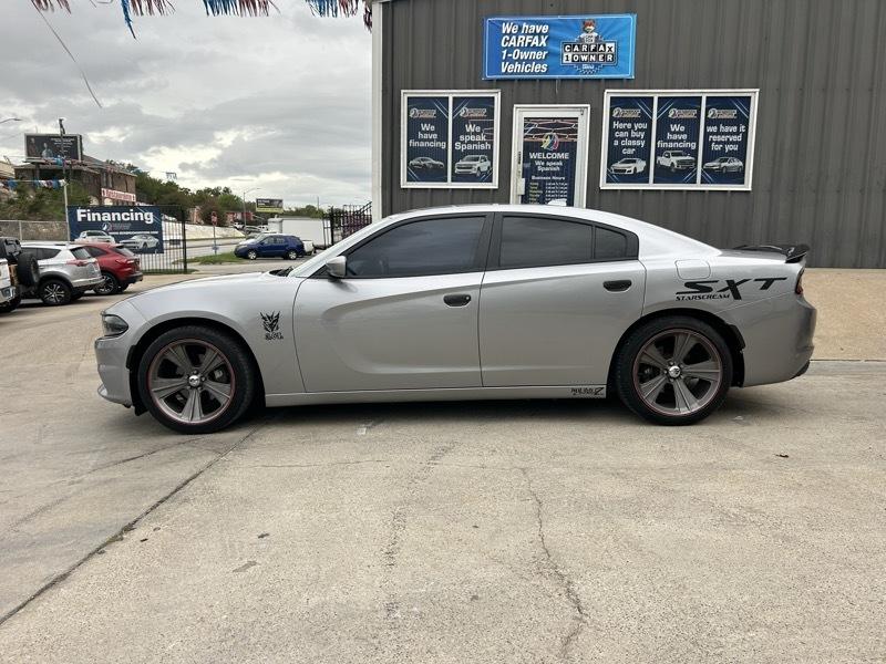 Dodge Charger SXT 2017