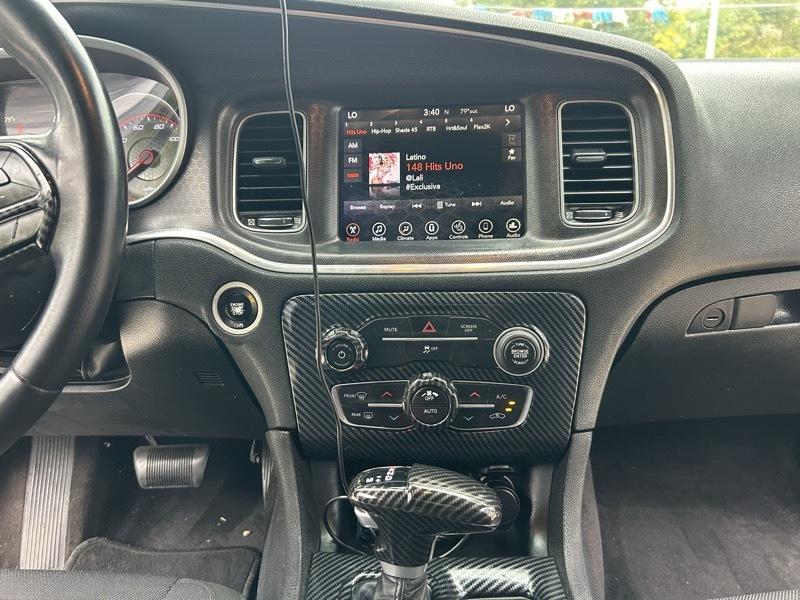 Dodge Charger SXT 2017