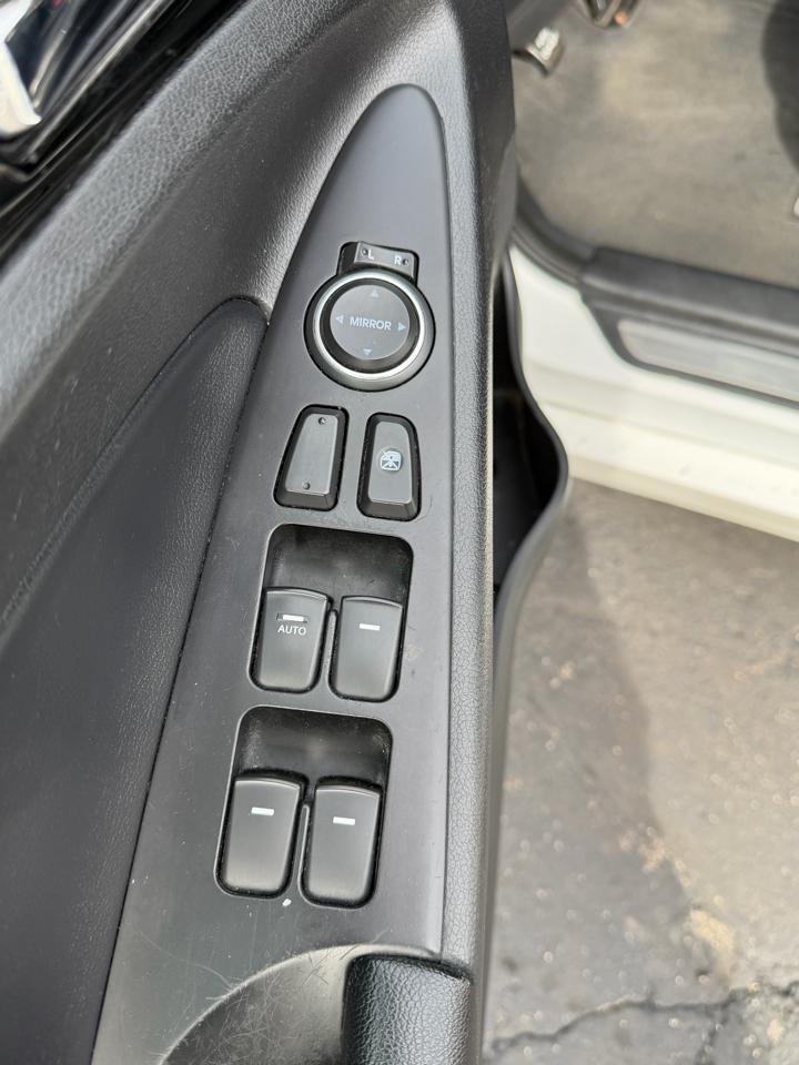 Hyundai Sonata Limited Auto 2013