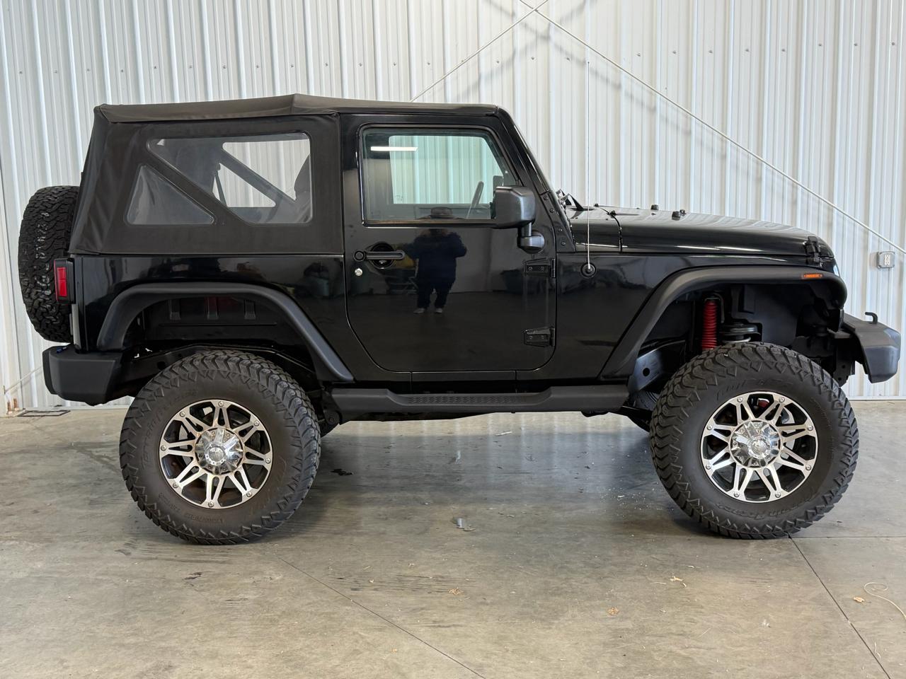 Jeep Wrangler 4WD 2dr Sport 2013