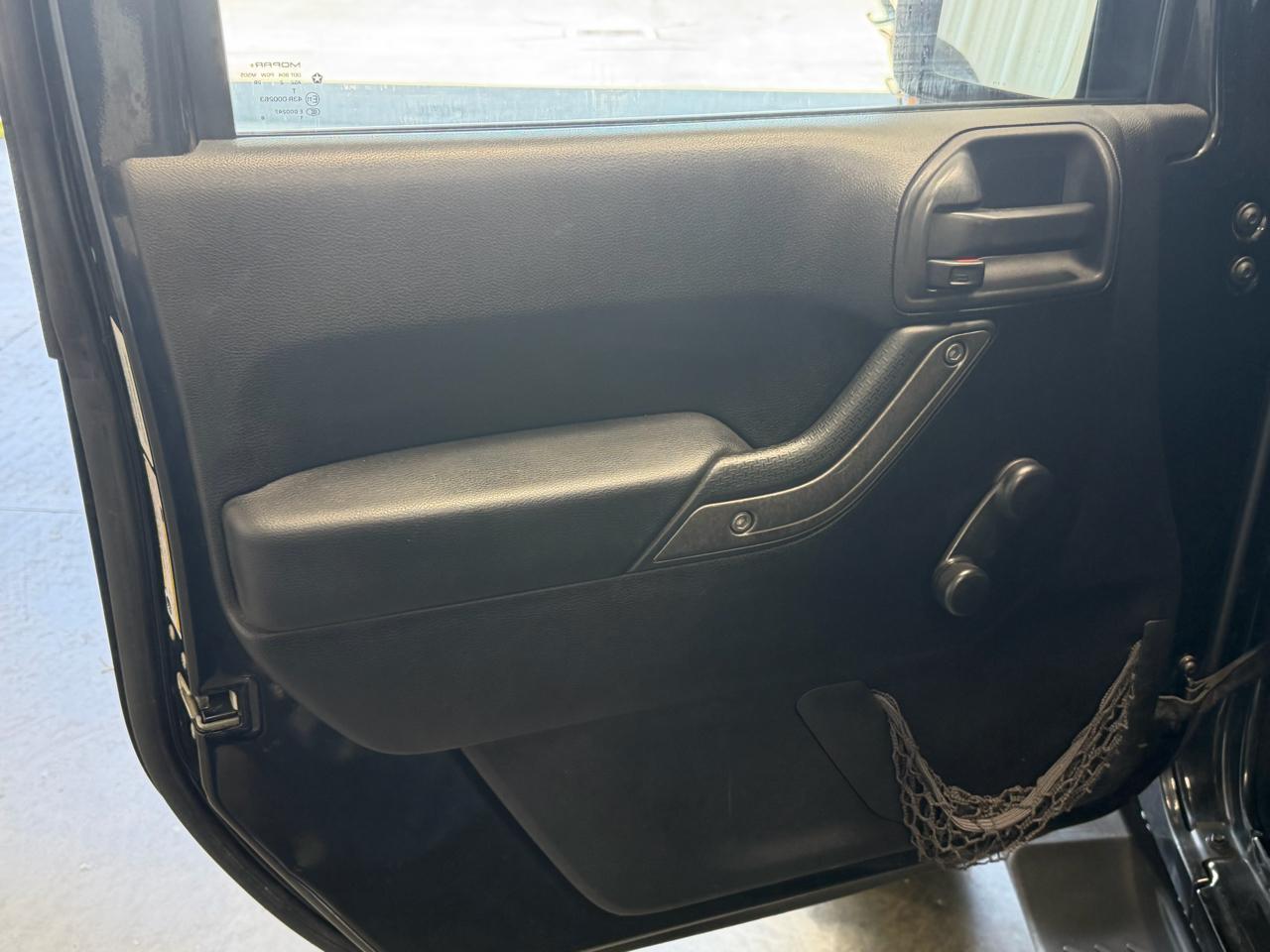 Jeep Wrangler 4WD 2dr Sport 2013