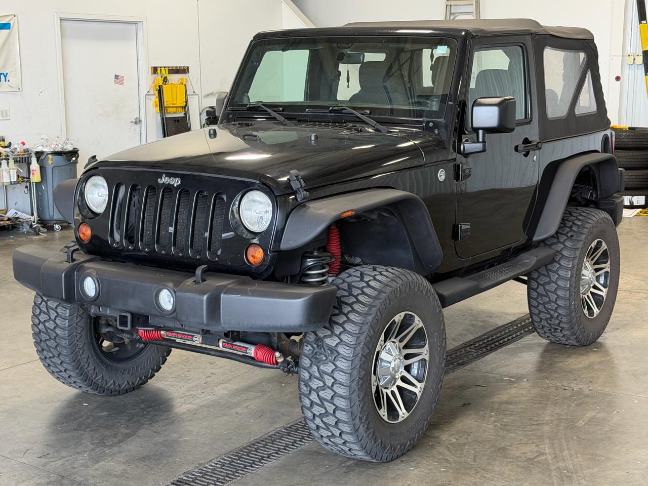 Jeep Wrangler 4WD 2dr Sport 2013