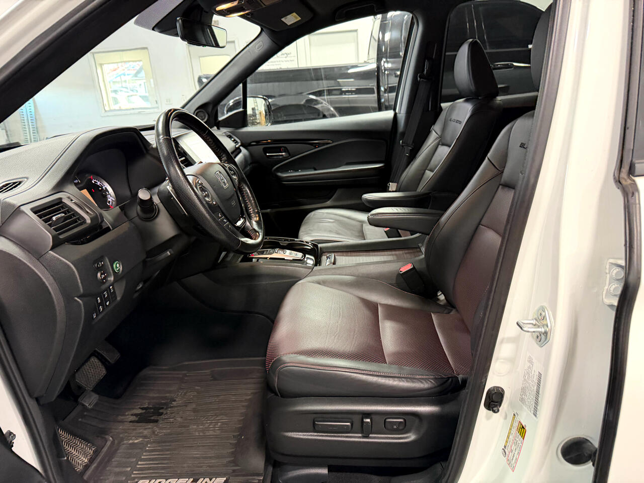 Honda Ridgeline Black Edition AWD 2022