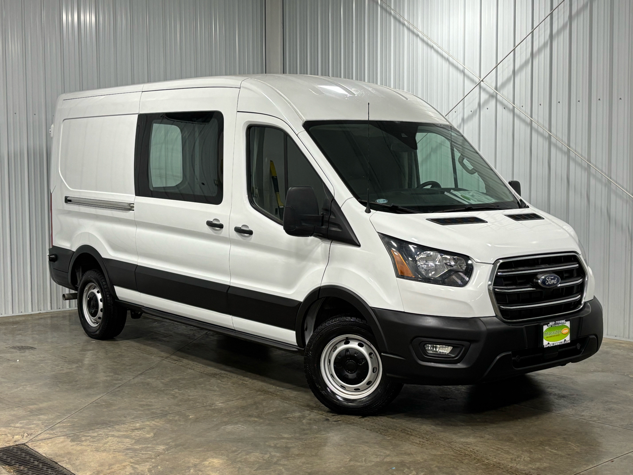 Ford Transit Cargo Van T-250 130" Med Rf 9070 GVWR RWD 2020 Ford Transit Cargo Van T-250 130" Med Rf 9070 GVWR RWD 2020