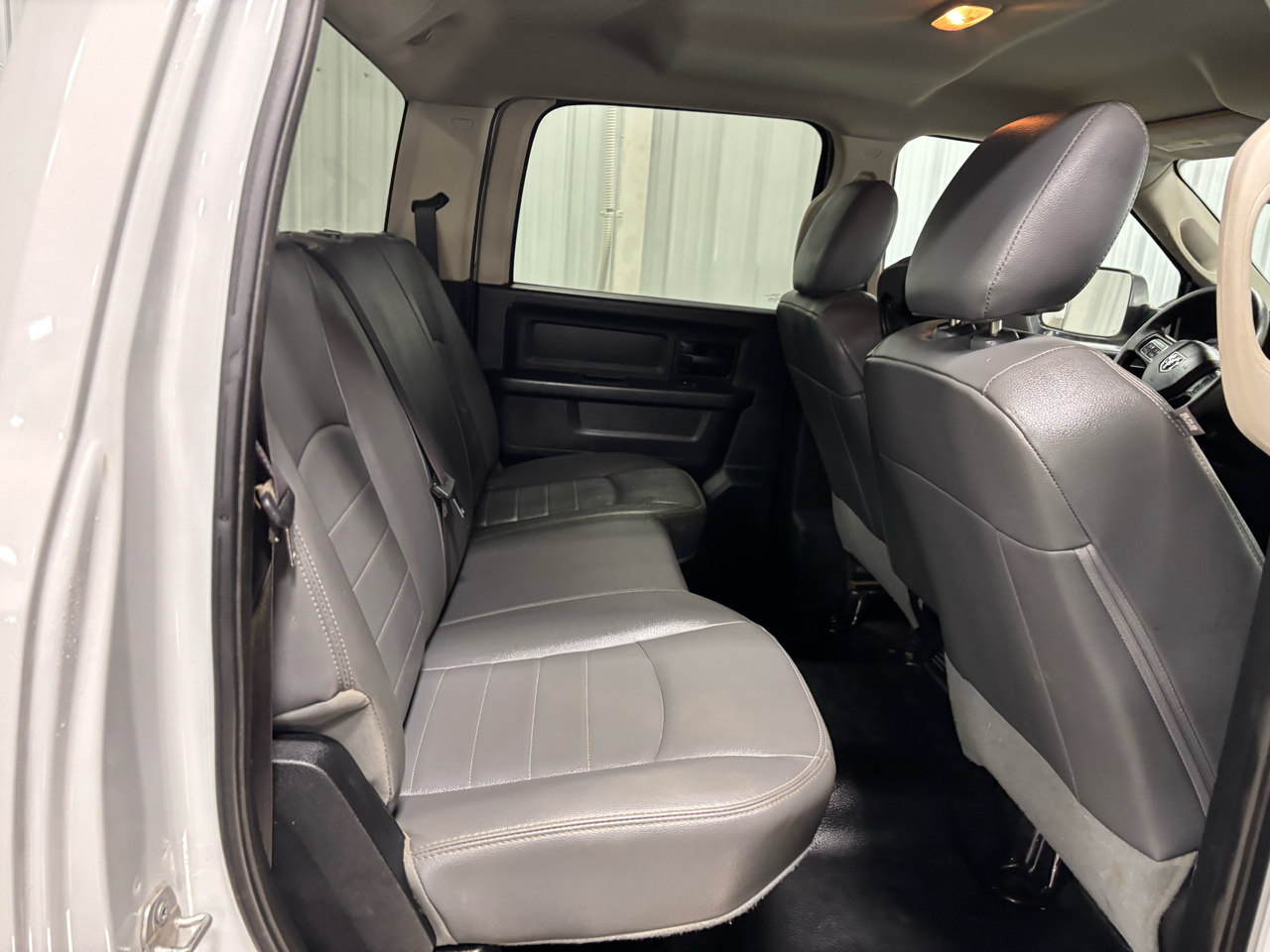 RAM 2500 4WD Crew Cab 169" Tradesman 2016 RAM 2500 4WD Crew Cab 169" Tradesman 2016