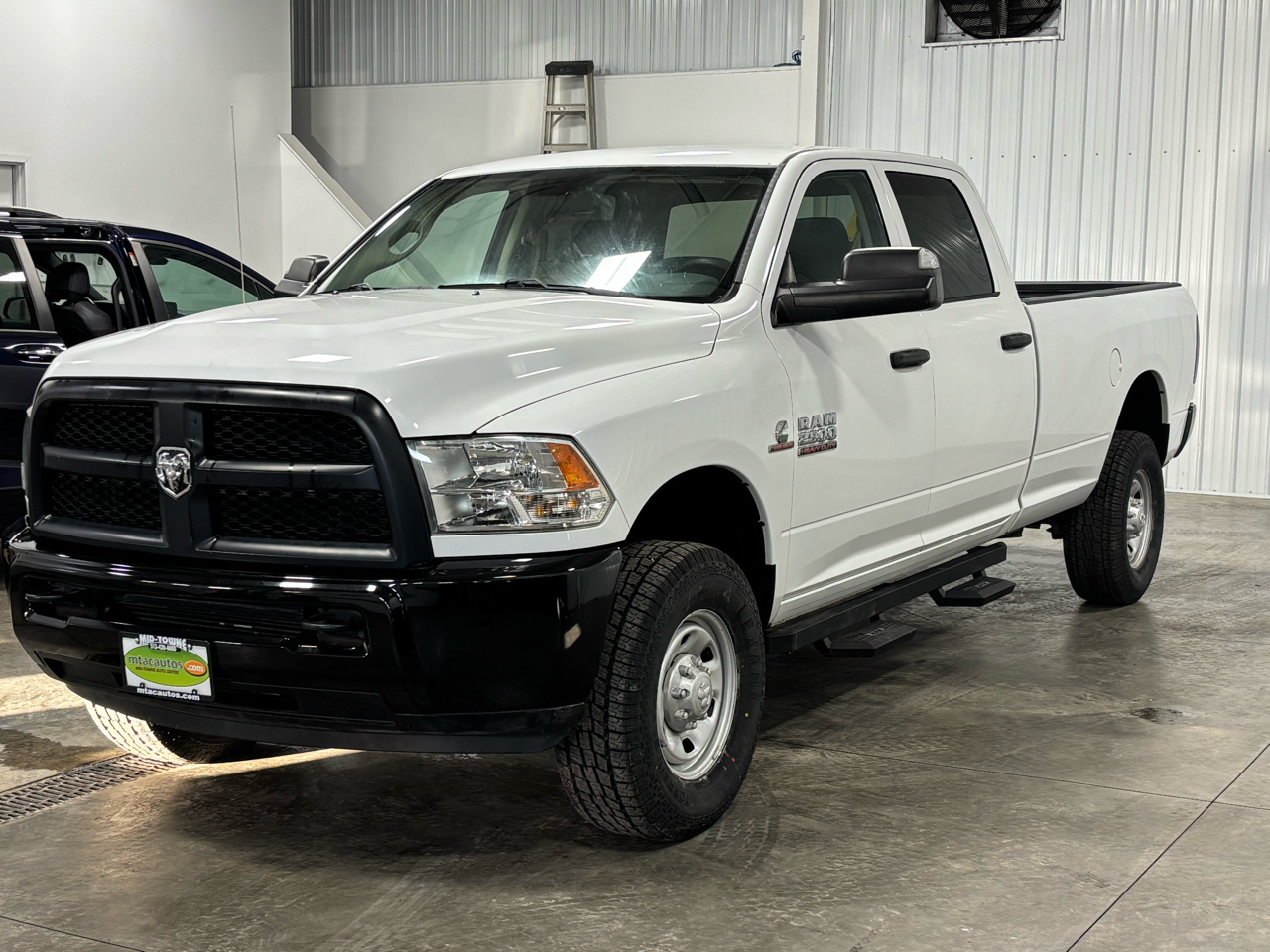 RAM 2500 4WD Crew Cab 169" Tradesman 2016 RAM 2500 4WD Crew Cab 169" Tradesman 2016