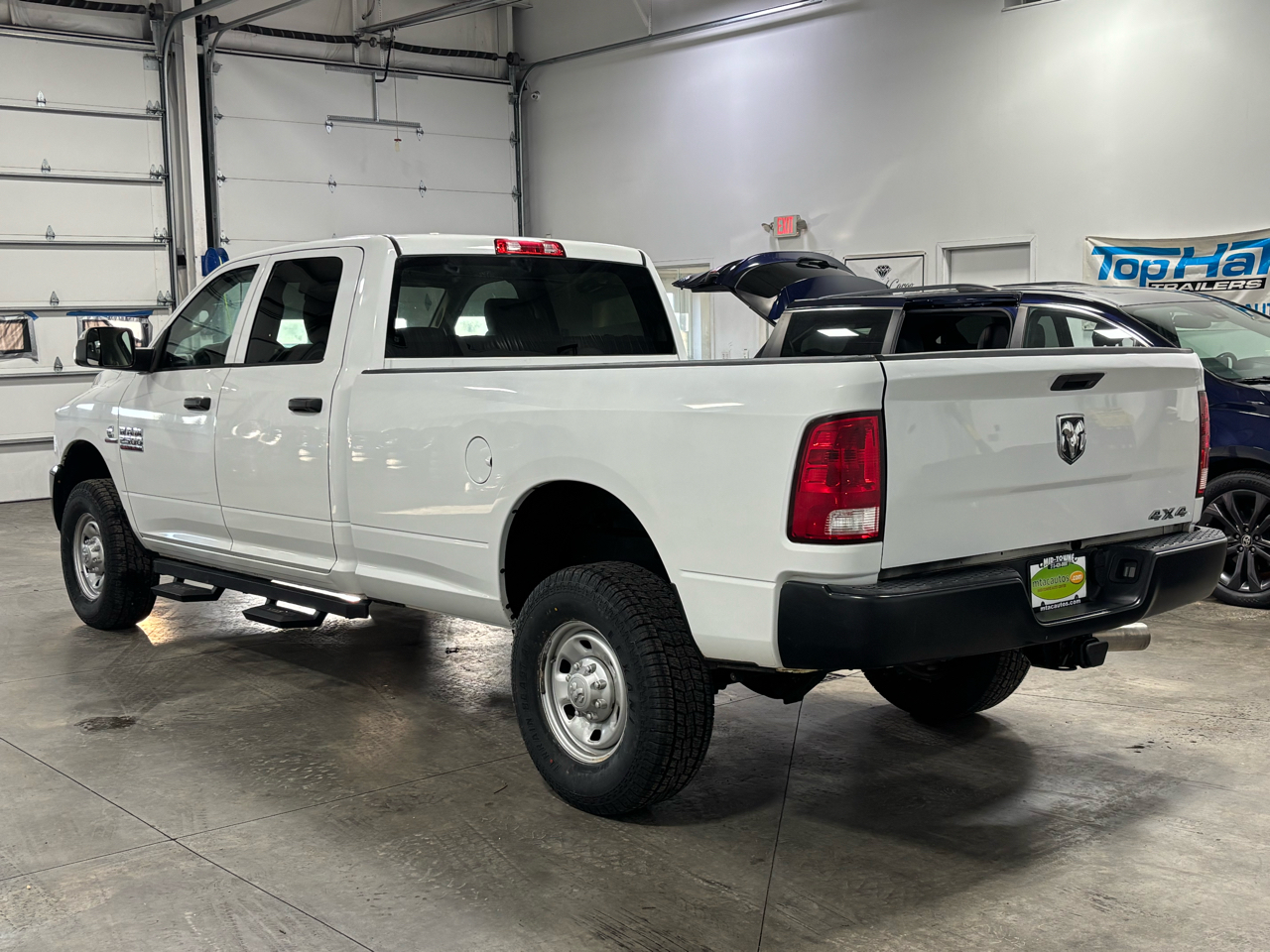 RAM 2500 4WD Crew Cab 169" Tradesman 2016 RAM 2500 4WD Crew Cab 169" Tradesman 2016