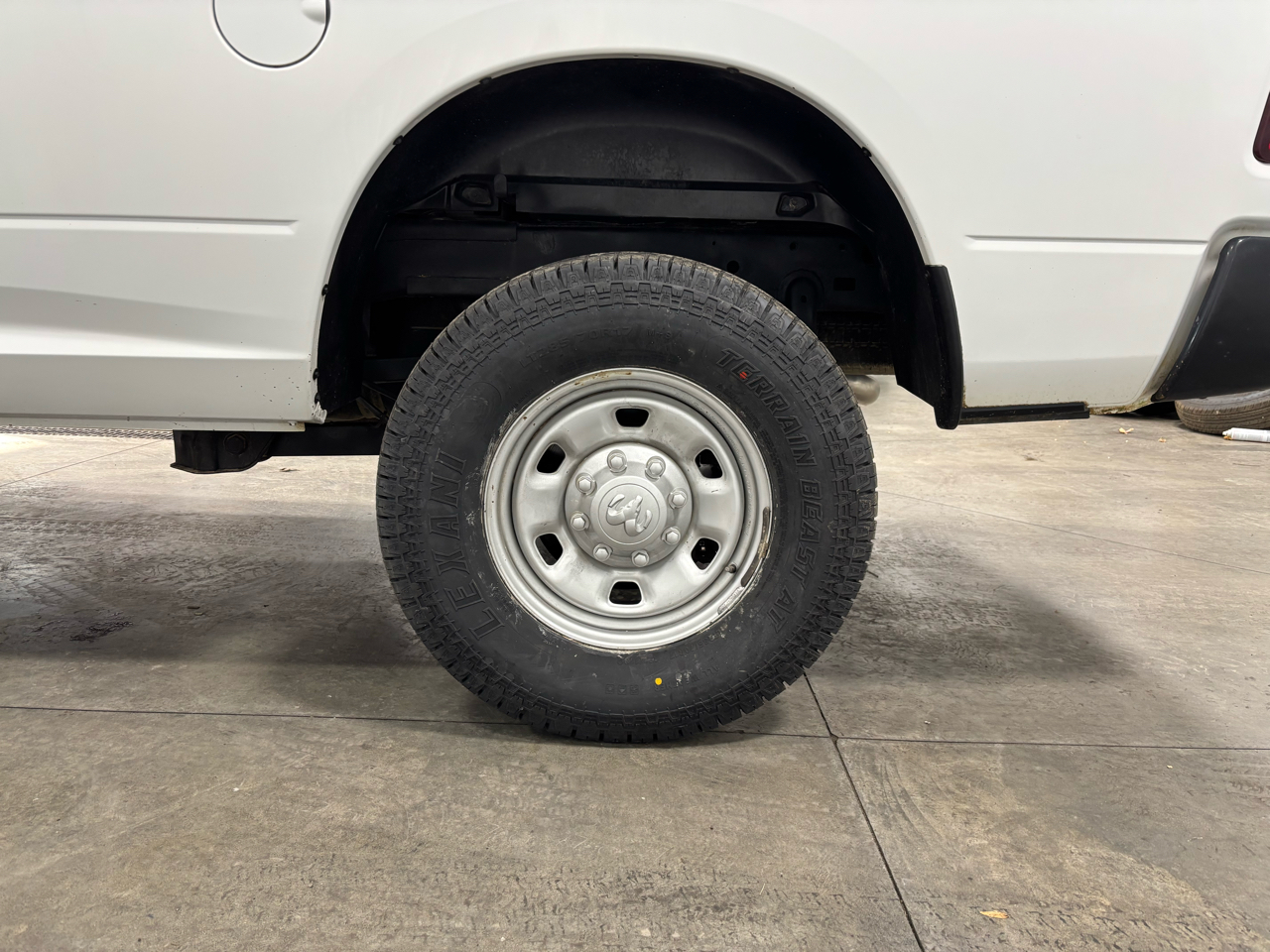 RAM 2500 4WD Crew Cab 169" Tradesman 2016 RAM 2500 4WD Crew Cab 169" Tradesman 2016