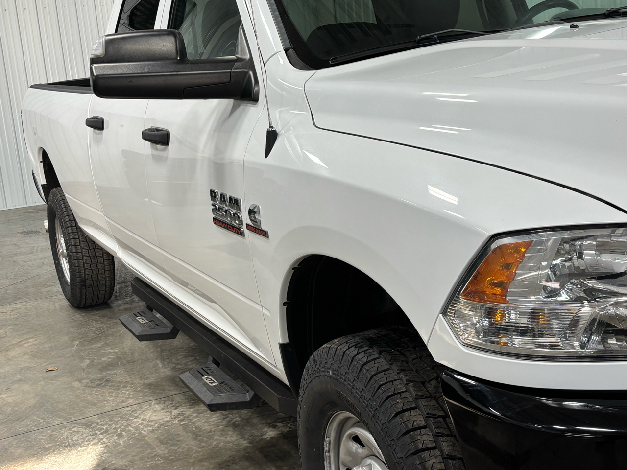 RAM 2500 4WD Crew Cab 169" Tradesman 2016 RAM 2500 4WD Crew Cab 169" Tradesman 2016