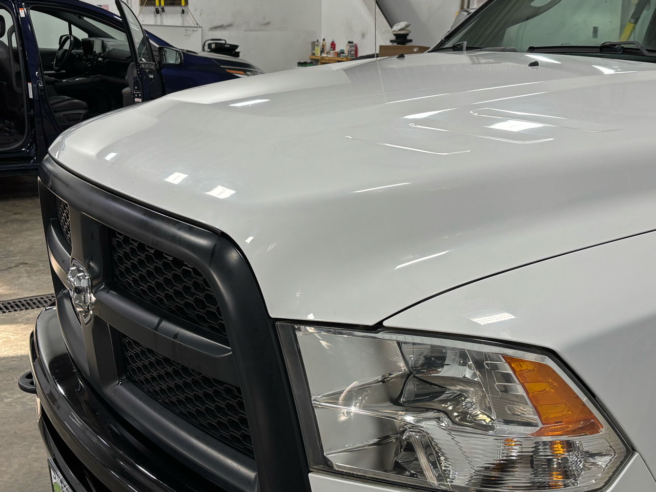 RAM 2500 4WD Crew Cab 169" Tradesman 2016 RAM 2500 4WD Crew Cab 169" Tradesman 2016