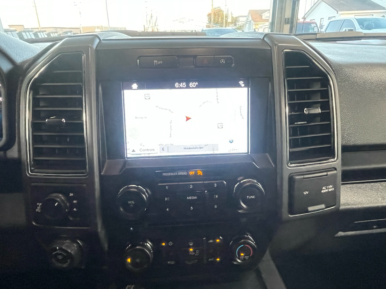 Ford F-150 XLT 4WD SuperCrew 5.5' Box 2018 Ford F-150 XLT 4WD SuperCrew 5.5' Box 2018