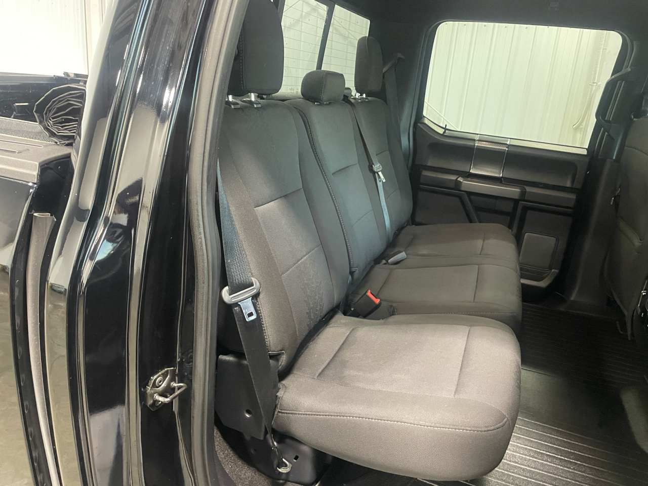 Ford F-150 XLT 4WD SuperCrew 5.5' Box 2018 Ford F-150 XLT 4WD SuperCrew 5.5' Box 2018