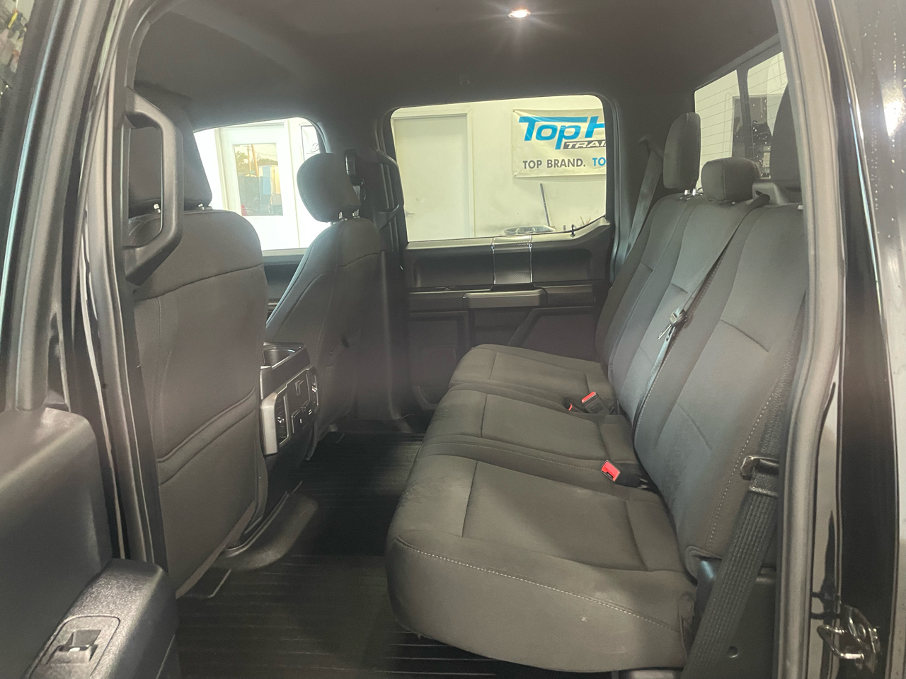 Ford F-150 XLT 4WD SuperCrew 5.5' Box 2018 Ford F-150 XLT 4WD SuperCrew 5.5' Box 2018