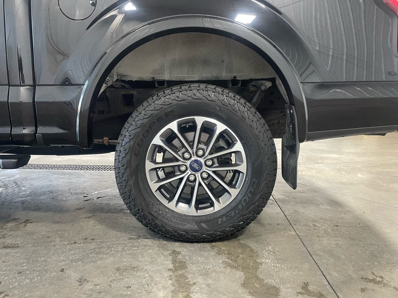 Ford F-150 XLT 4WD SuperCrew 5.5' Box 2018 Ford F-150 XLT 4WD SuperCrew 5.5' Box 2018