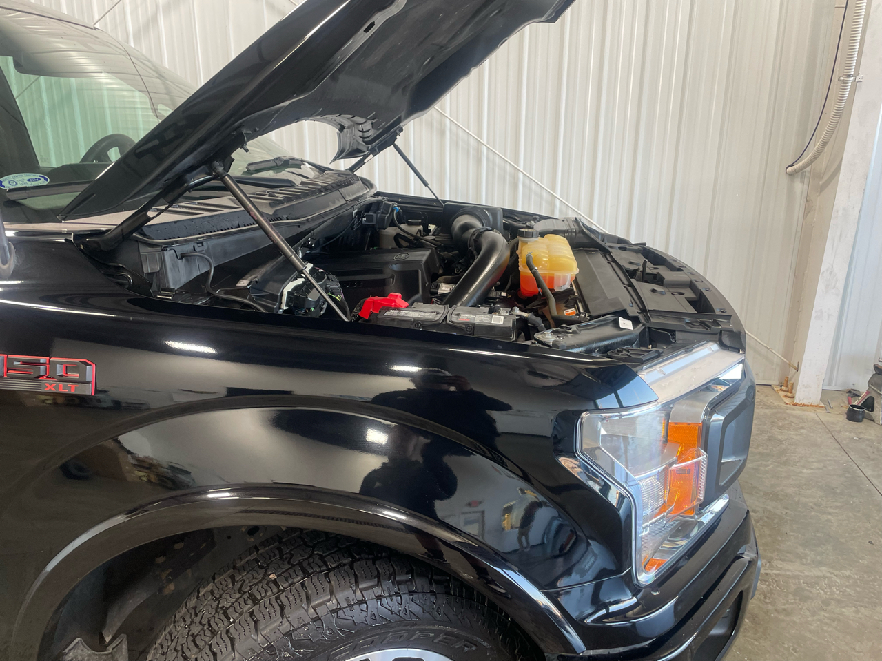 Ford F-150 XLT 4WD SuperCrew 5.5' Box 2018 Ford F-150 XLT 4WD SuperCrew 5.5' Box 2018