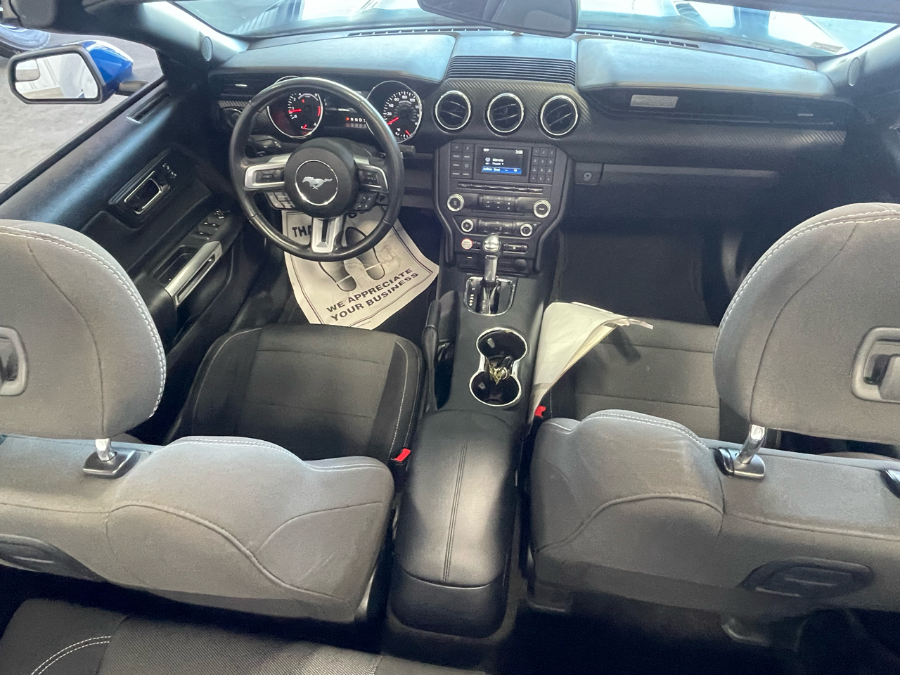 Ford Mustang V6 Convertible 2017 Ford Mustang V6 Convertible 2017