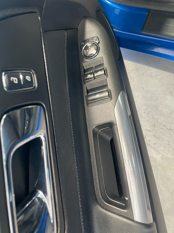 Ford Mustang V6 Convertible 2017 Ford Mustang V6 Convertible 2017