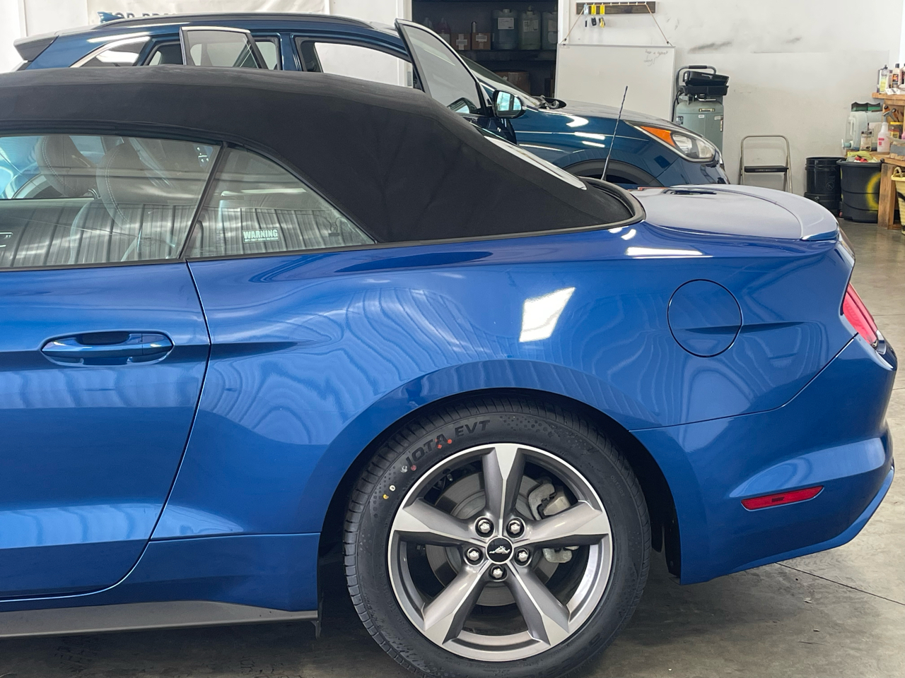 Ford Mustang V6 Convertible 2017 Ford Mustang V6 Convertible 2017